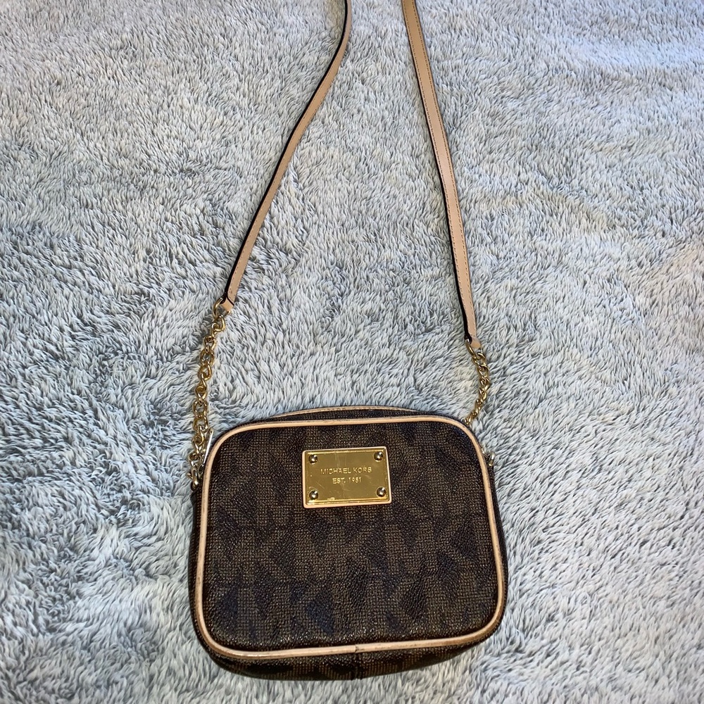 Michael Kors Crossbody Bag